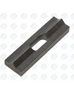 lower drift pin assembly locking bar